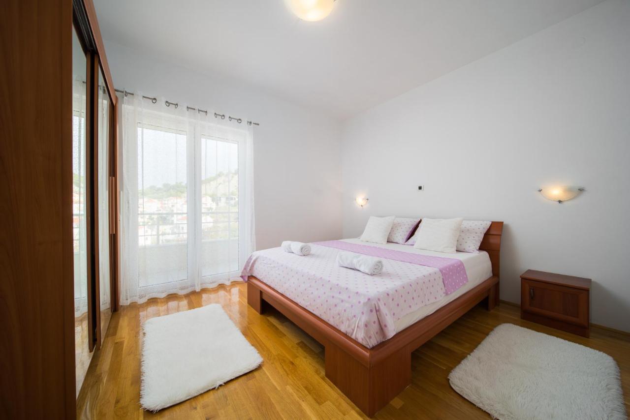 Apartment Toma Подстрана Экстерьер фото