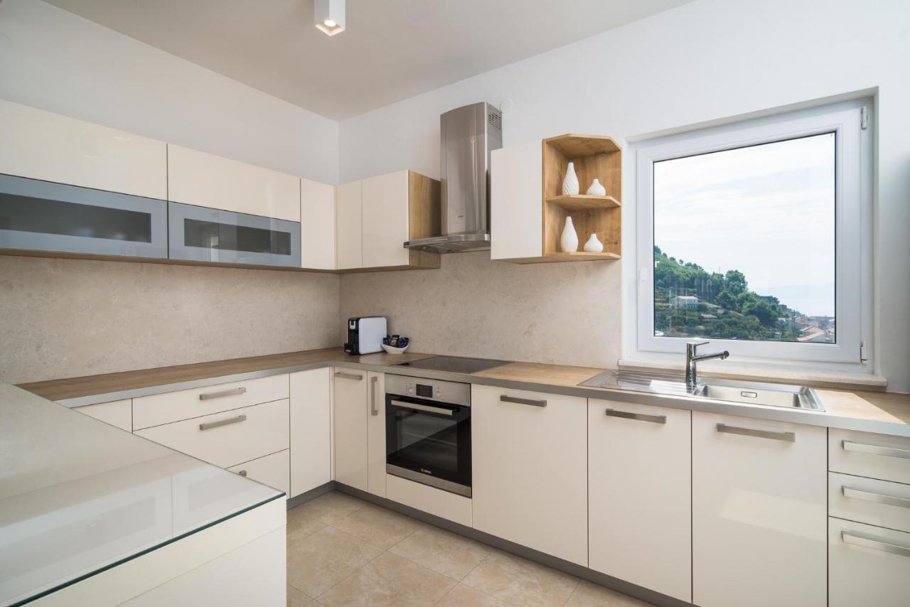 Apartment Toma Подстрана Экстерьер фото