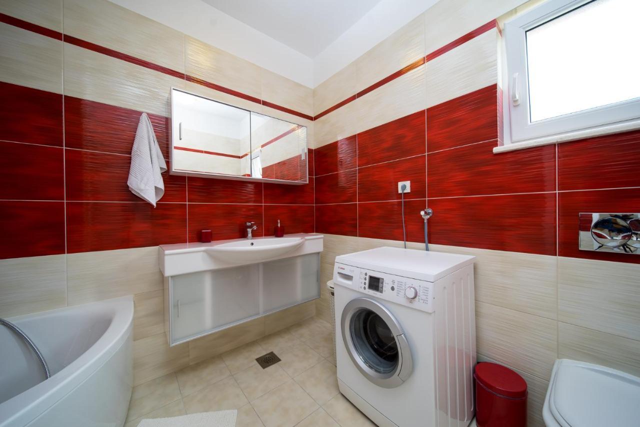 Apartment Toma Подстрана Экстерьер фото
